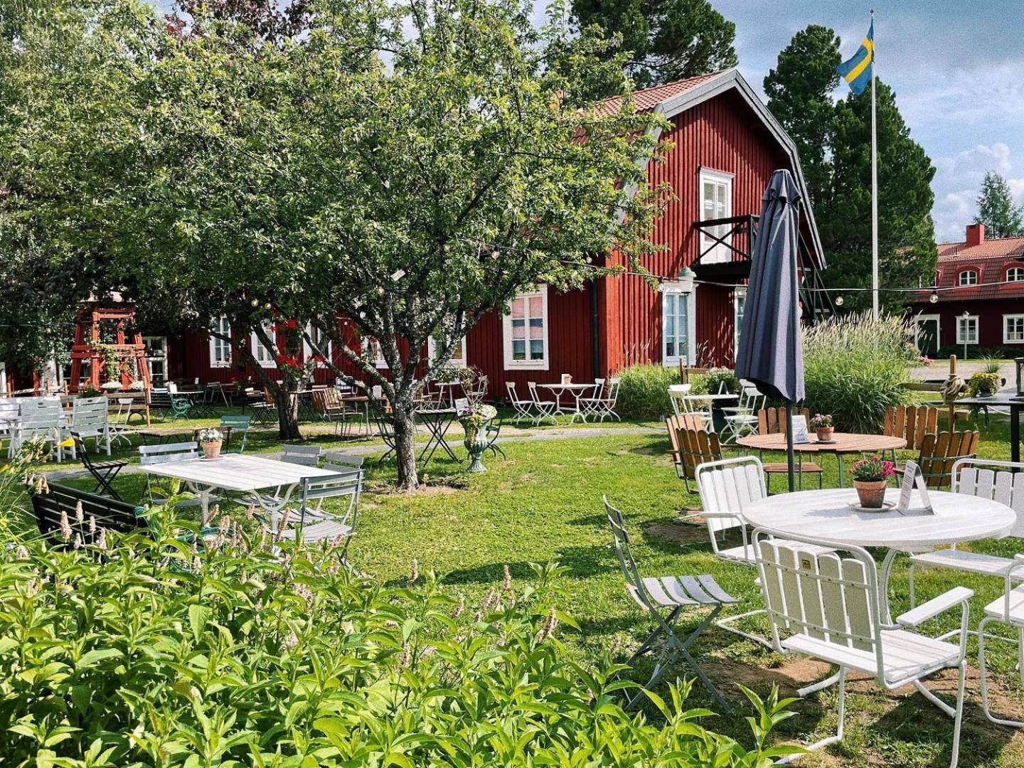 Stiftsgarden Konferens & Hotell 谢莱夫特奥 外观 照片